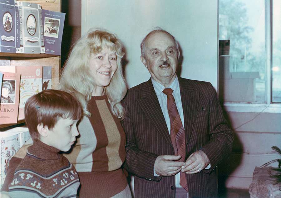 Встреча Ю.М. Магалифа с читателями «Книжная шкатулка». 1986 г.
