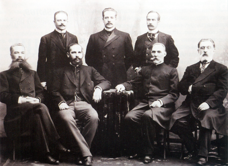 1901 г. П.А. Столыпин  в Ковно с уездными предводителями дворянства Ковенской губернии
