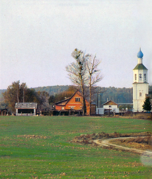 Село Новосёлки. Успенская церковь
