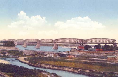 лезнодорожный мост. Вид с правого берега Оби. Фото конца 1890-х гг.
